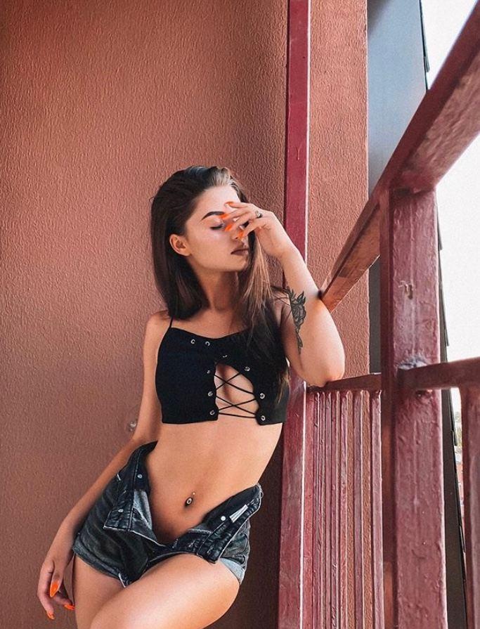 🎥 Лайма привлекальеная девушка из Кольчугино цена от 5000 руб