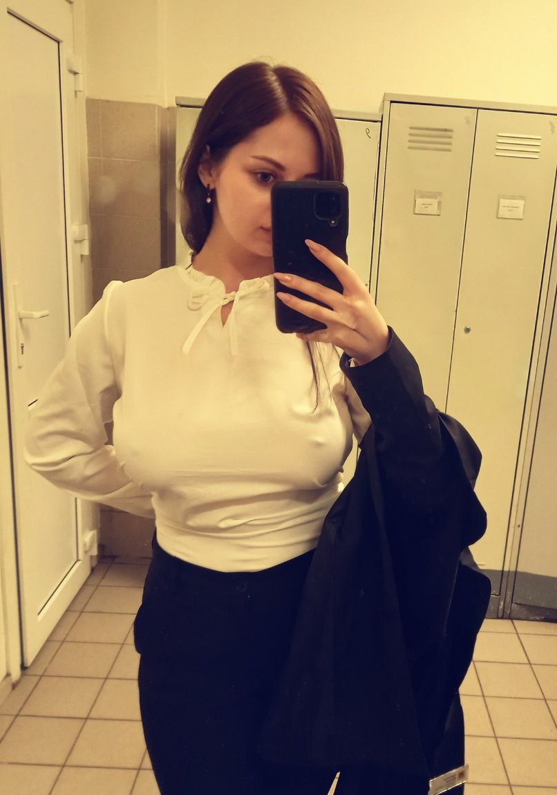 Снежана привлекальеная девушка из Кольчугино цена от 3000 руб