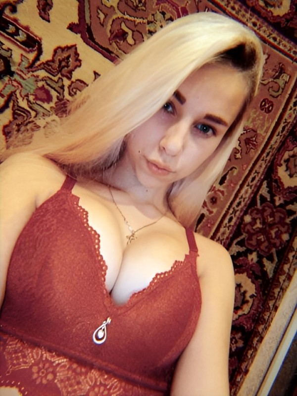 Соня привлекательная девушка из Кольчугино цена от 2000 руб